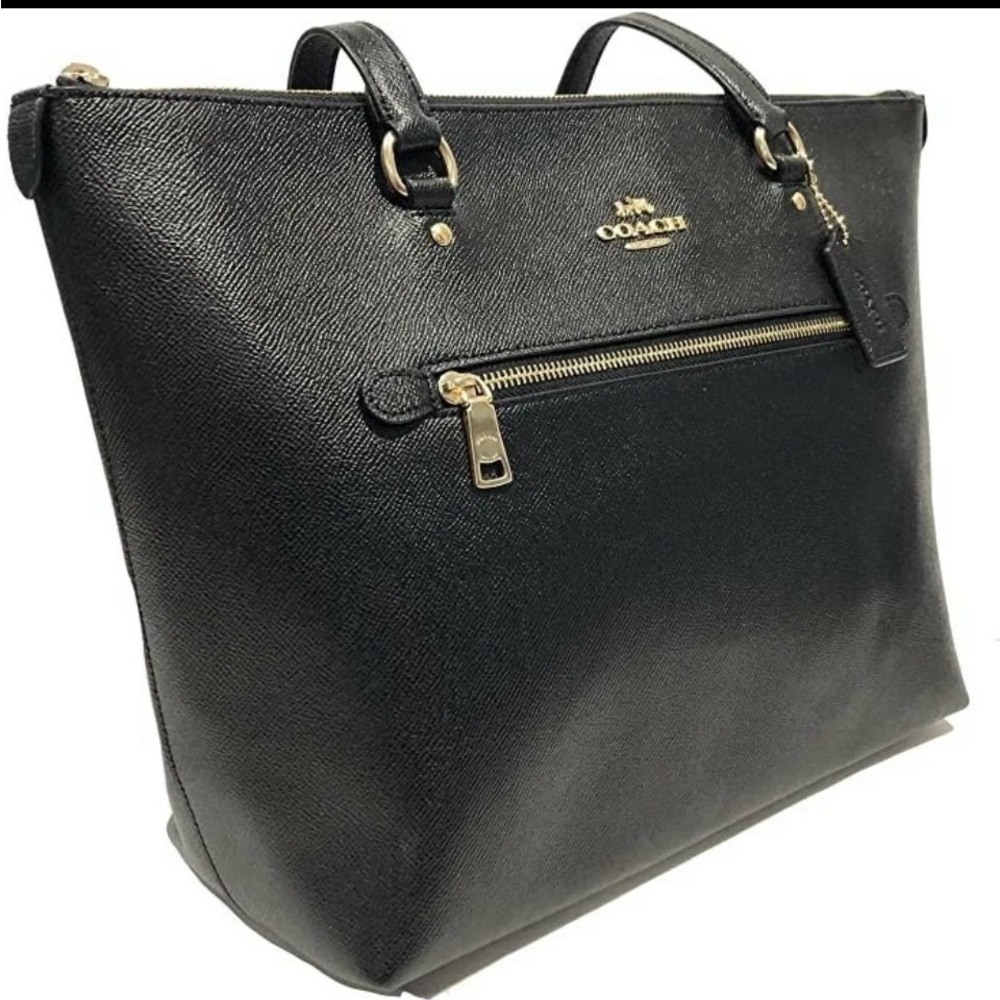 Coach Gallery Black Tote Bag with Gold Hardware. New w/out Tags